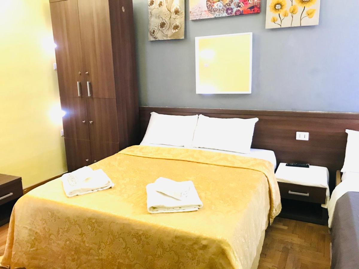 Holiday Rome Termini Hotel Ngoại thất bức ảnh