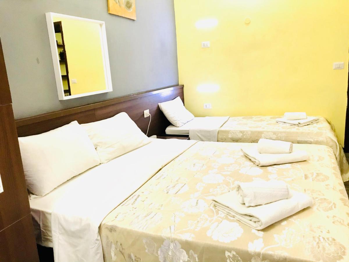 Holiday Rome Termini Hotel Ngoại thất bức ảnh