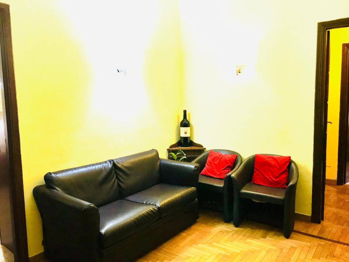 Holiday Rome Termini Hotel Ngoại thất bức ảnh